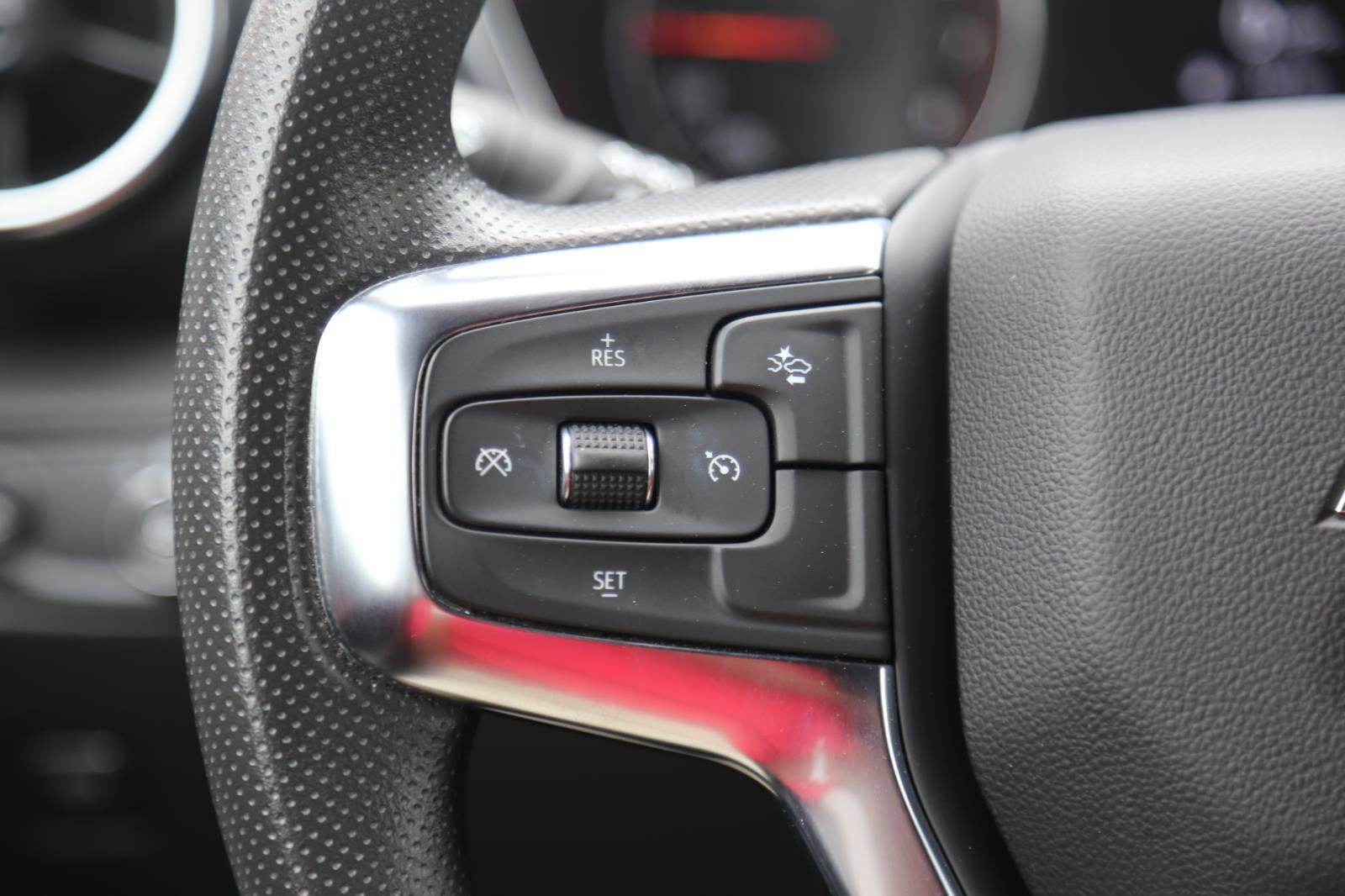 Used 2025 Chevrolet Blazer LT image 10