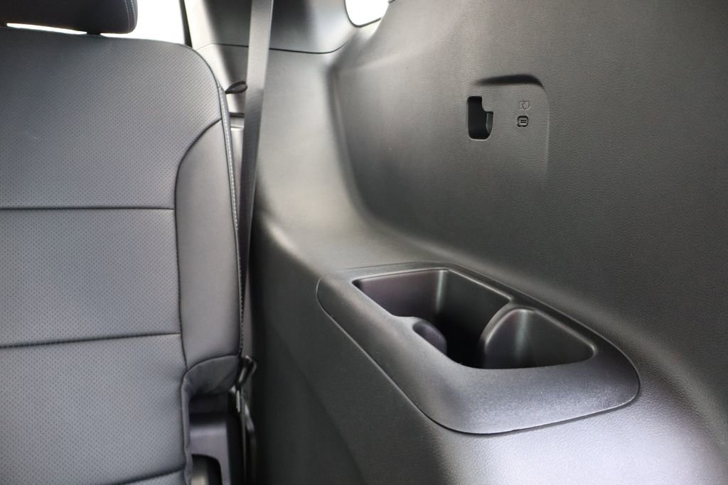 New 2026 Chevrolet Traverse LT w/ Sun and Wheel Package AWD/4WD image 48