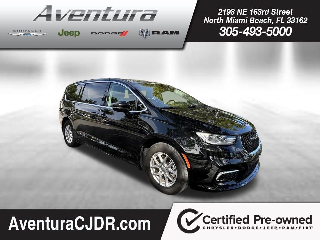 Certified 2024 Chrysler Pacifica Touring-L FWD image 1