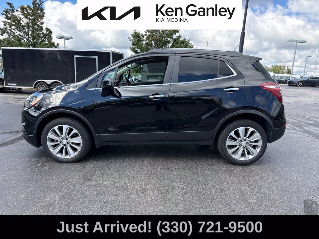 Used 2020 Buick Encore Preferred w/ Safety Package AWD/4WD image 2