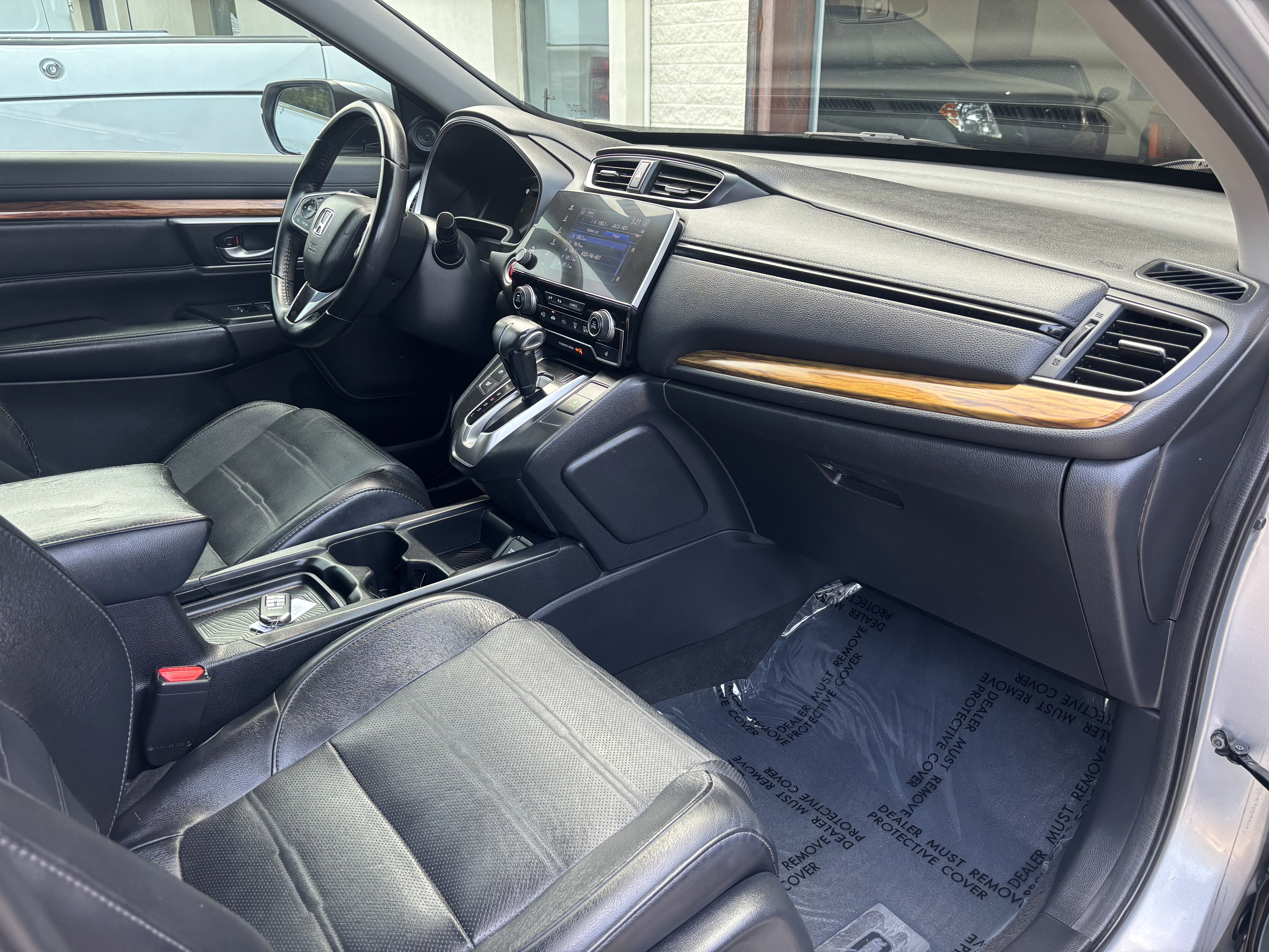 Used 2018 Honda CR-V Touring image 16