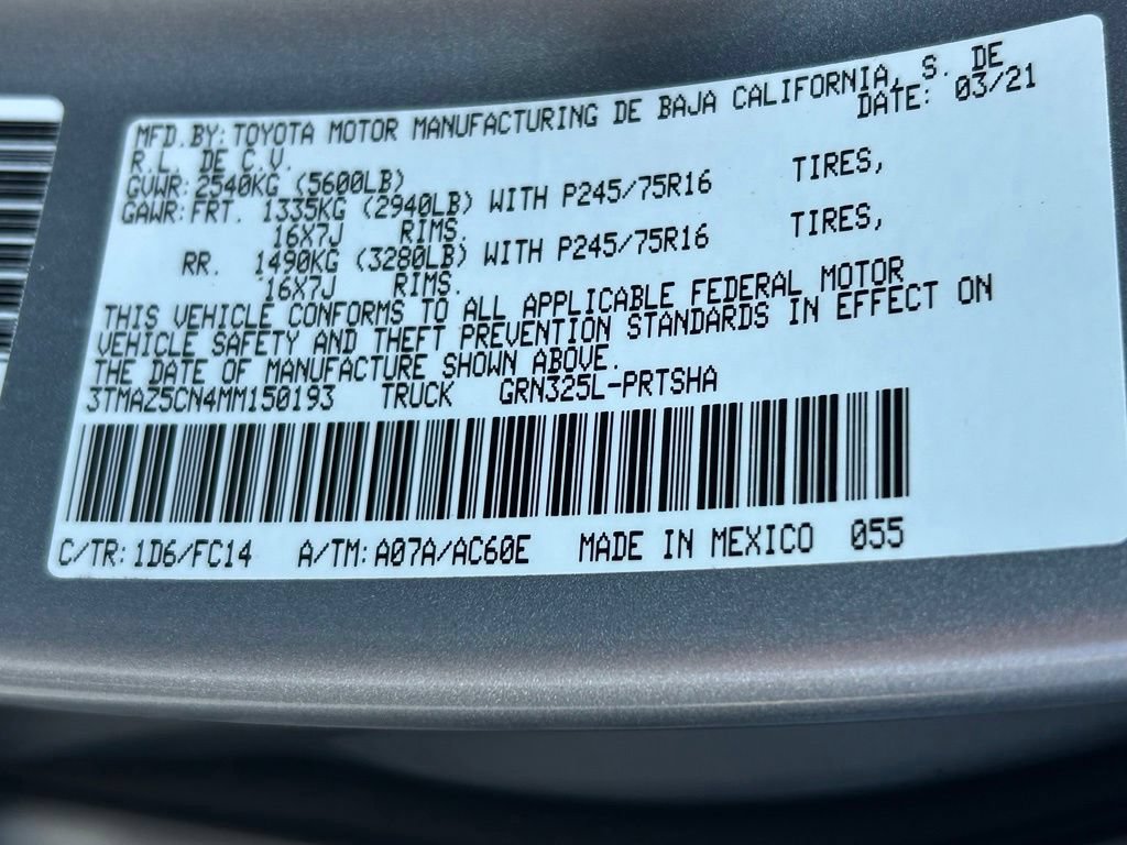 Used 2021 Toyota Tacoma SR5 RWD image 45