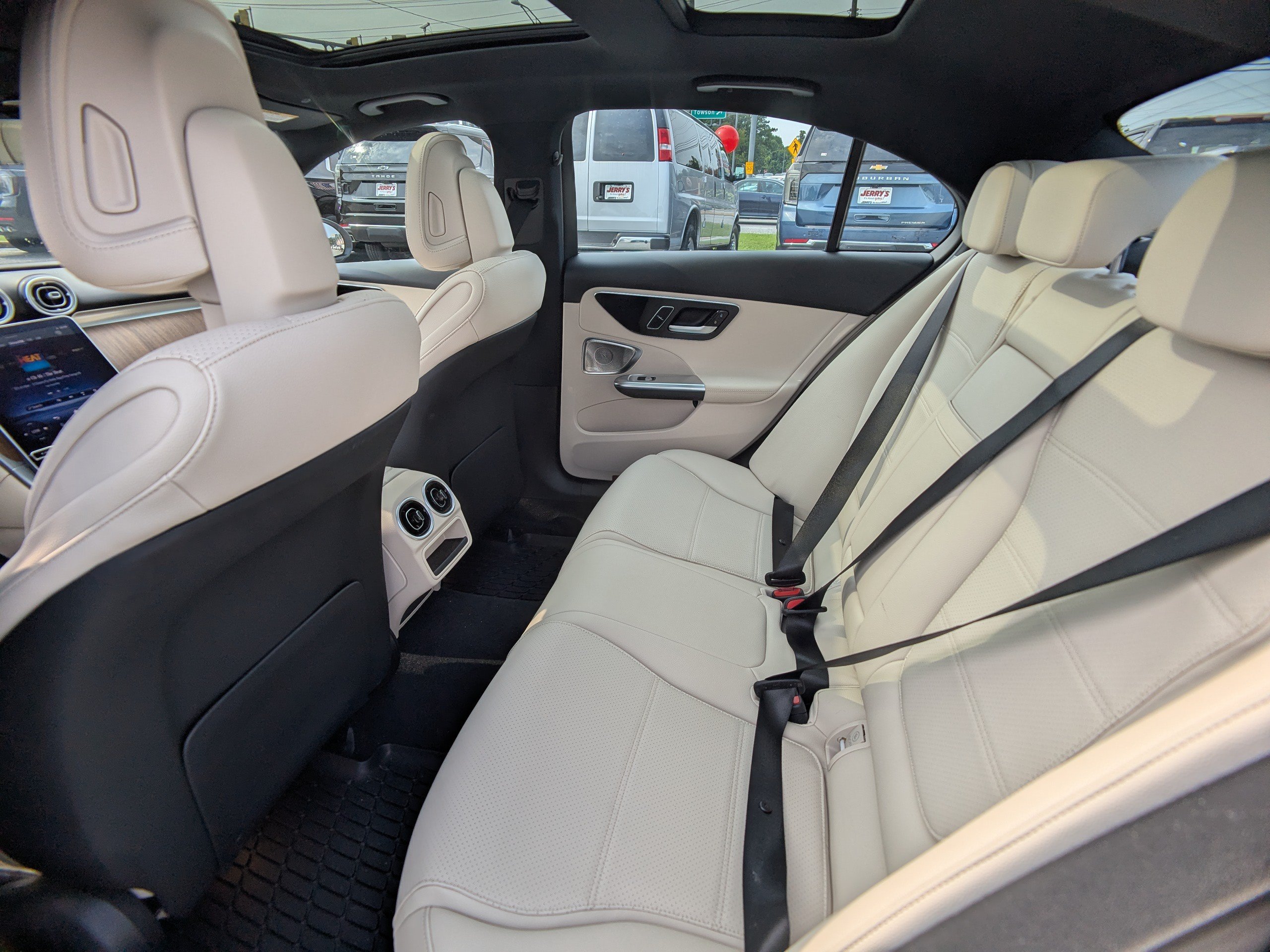 Used 2023 Mercedes-Benz C 300 4MATIC Sedan w/ Exclusive Trim Package image 14