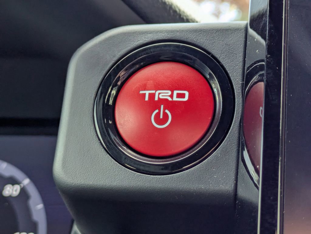 New 2025 Toyota Tacoma TRD Off-Road image 30