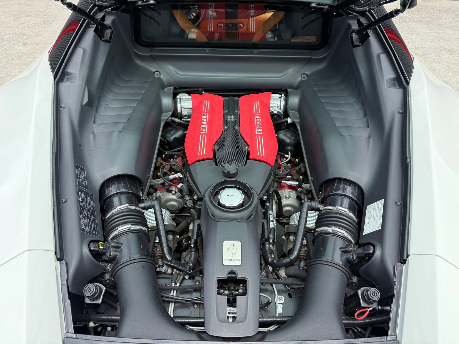 Used 2016 Ferrari 488 GTB RWD image 49