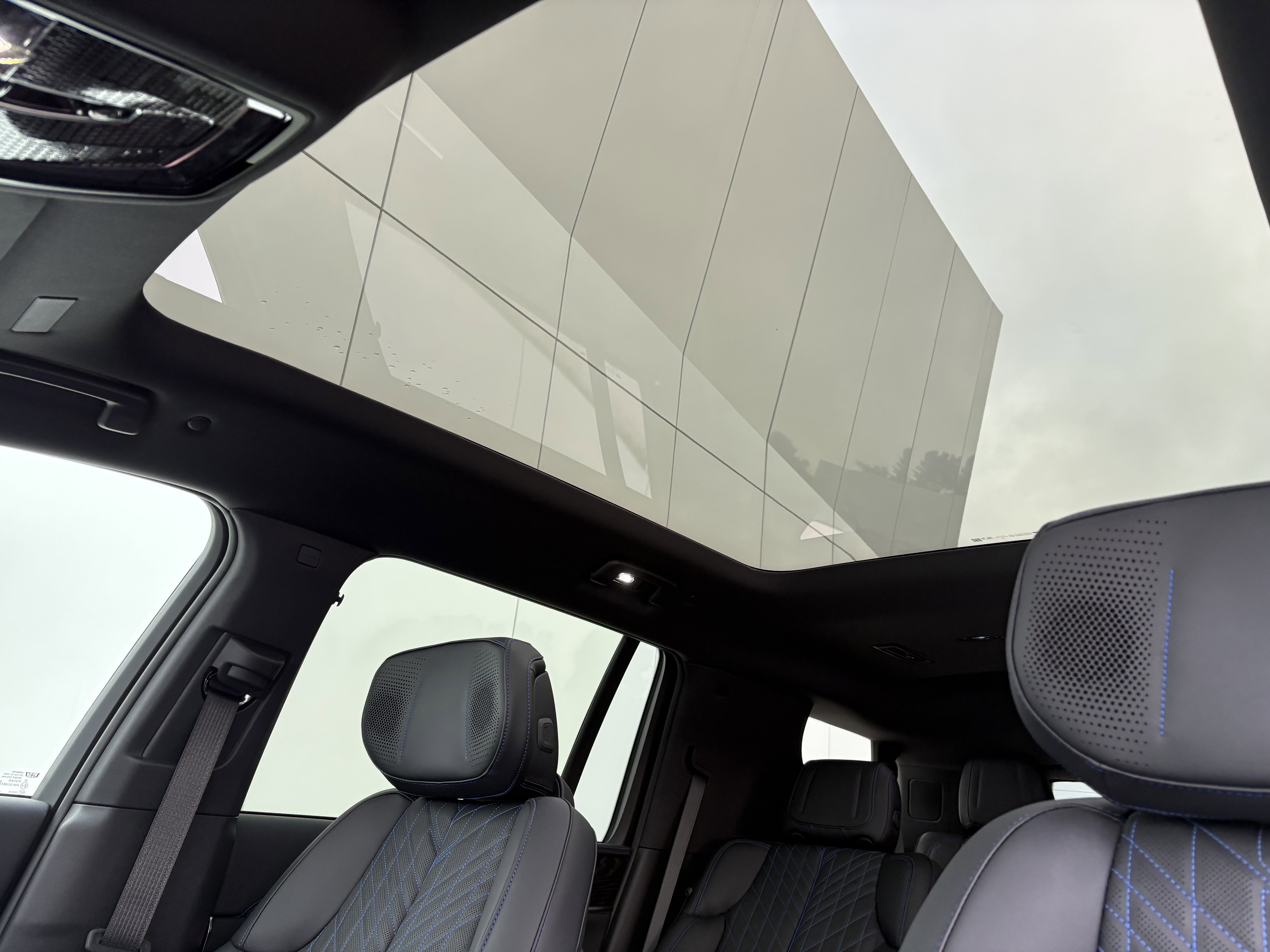 New 2026 Cadillac Escalade IQL Luxury image 18