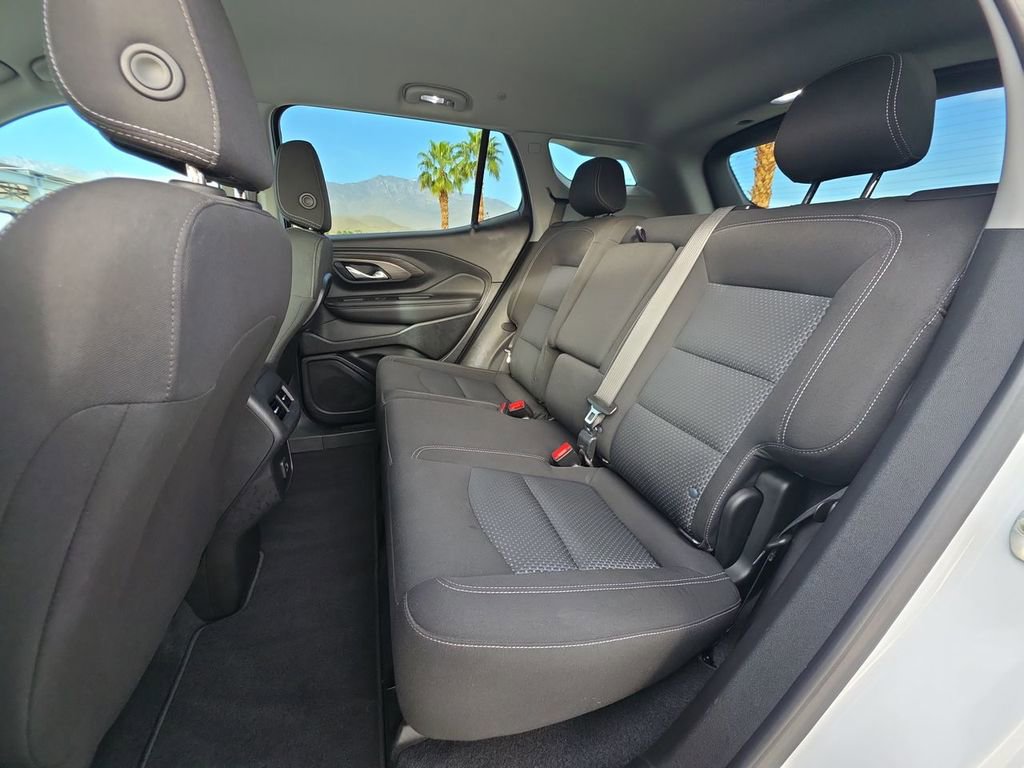 Used 2023 GMC Terrain SLE w/ Driver Convenience Package image 26
