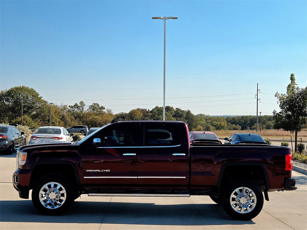 Used 2016 GMC Sierra 2500 Denali w/ Duramax Plus Package image 4