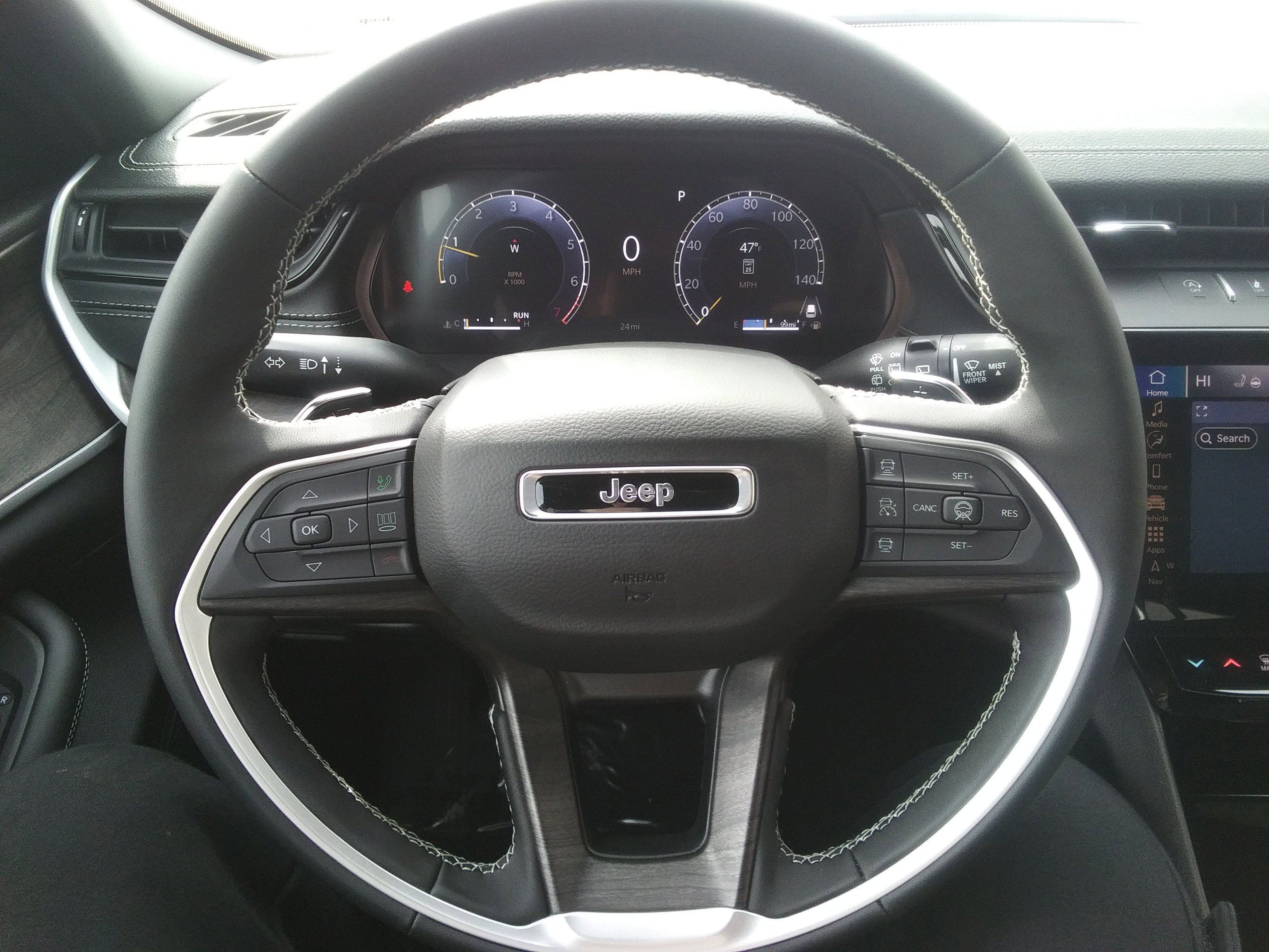 New 2026 Jeep Grand Cherokee Altitude AWD/4WD image 15
