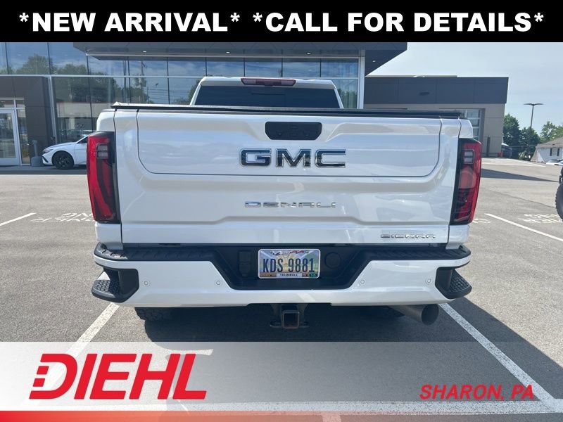 Used 2024 GMC Sierra 3500 Denali Ultimate AWD/4WD image 5