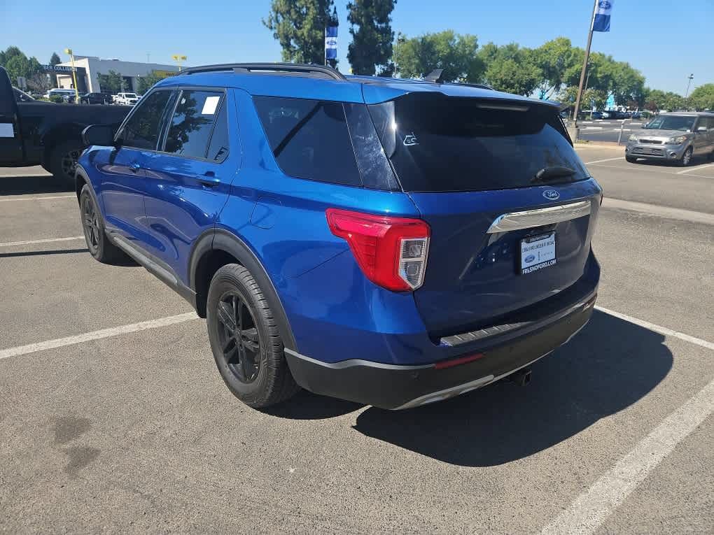 Certified 2023 Ford Explorer XLT w/ Equipment Group 202A RWD image 5