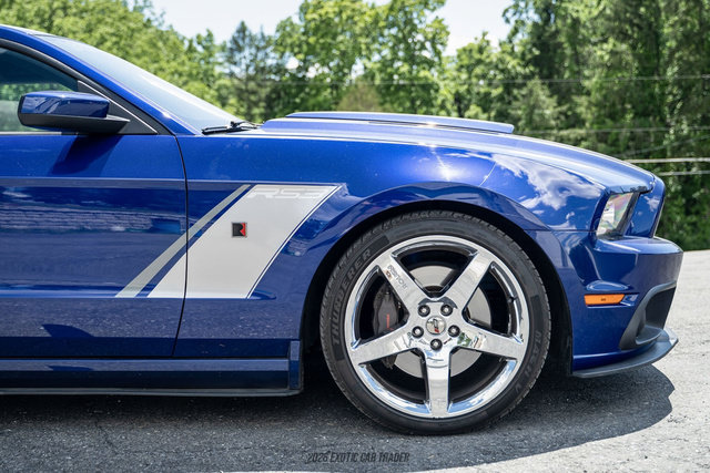 Used 2014 Ford Mustang GT Premium w/ GT Track Package RWD image 11