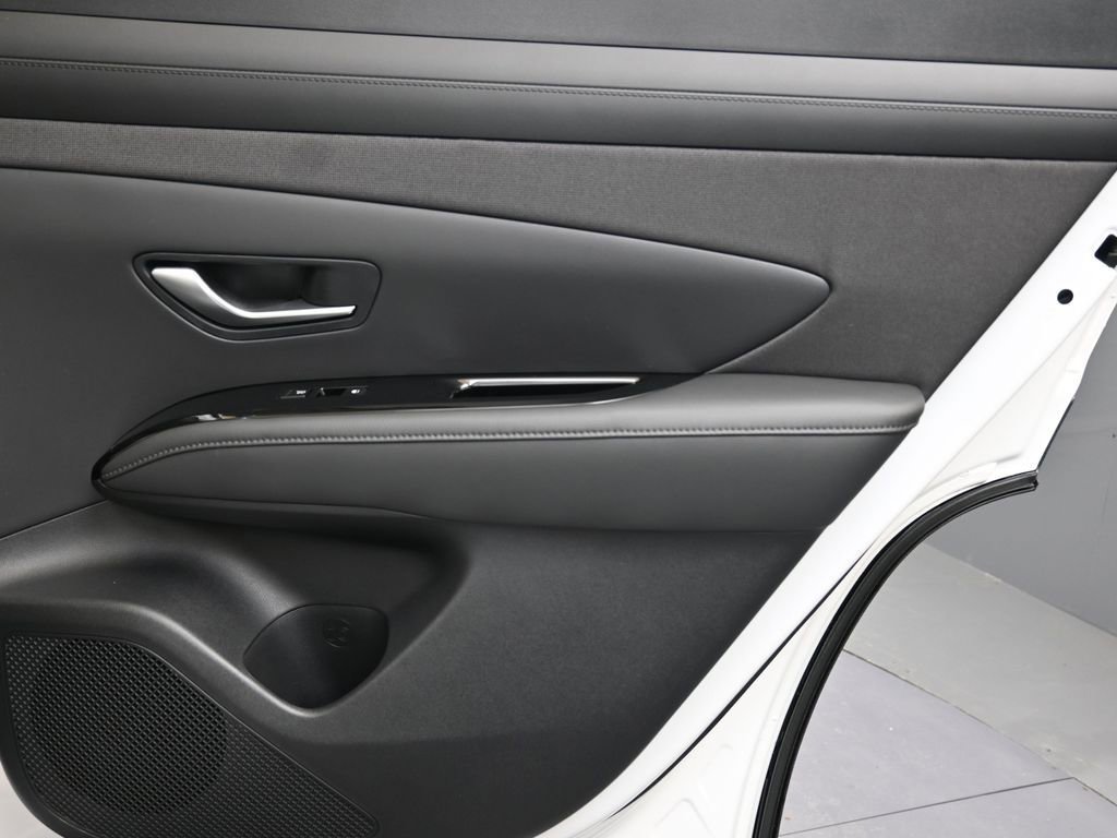 New 2026 Hyundai Tucson Limited image 14
