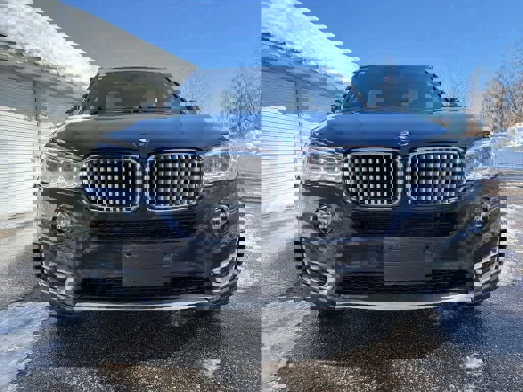 Used 2018 BMW X5 xDrive35i w/ Driving Assistance Package image 6