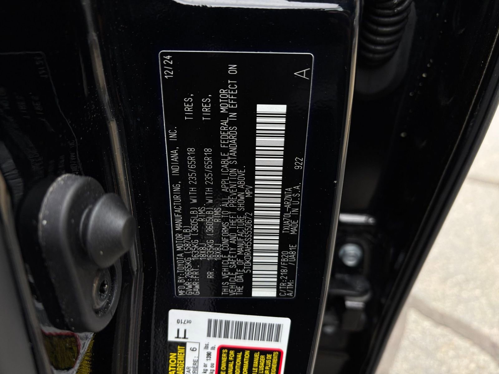 Used 2025 Toyota Highlander LE image 36