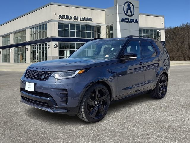 Used 2024 Land Rover Discovery Dynamic SE image 3