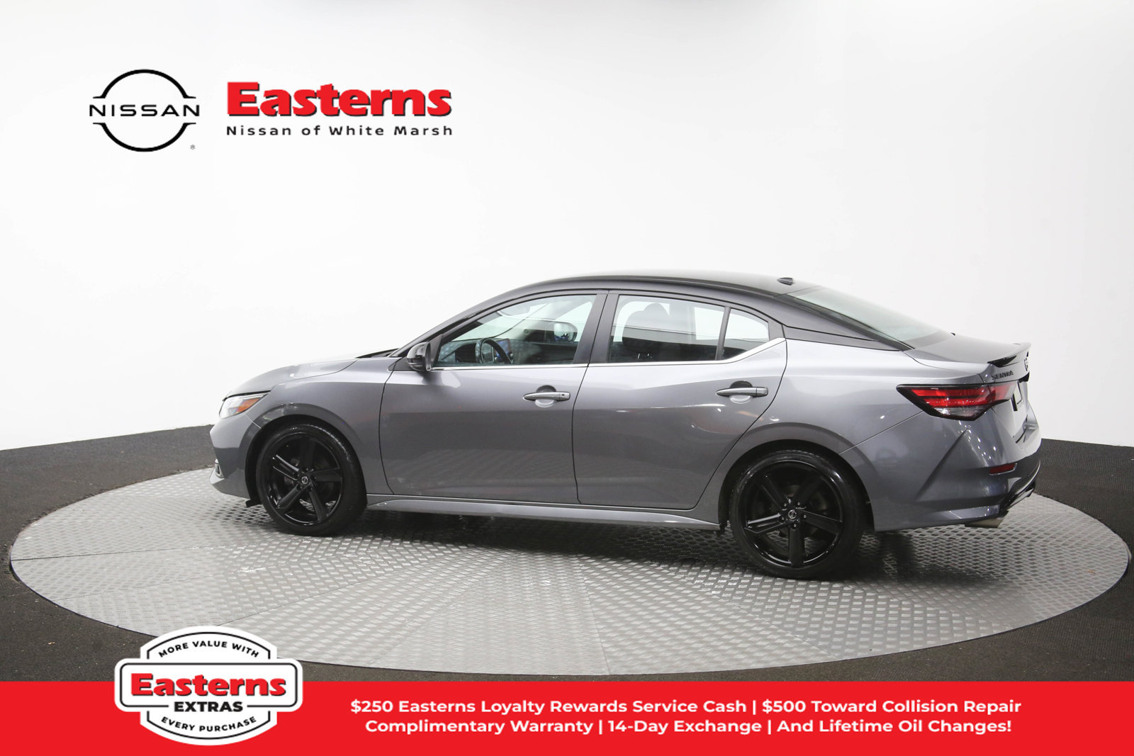Used 2023 Nissan Sentra SR w/ Midnight Edition Package FWD image 59