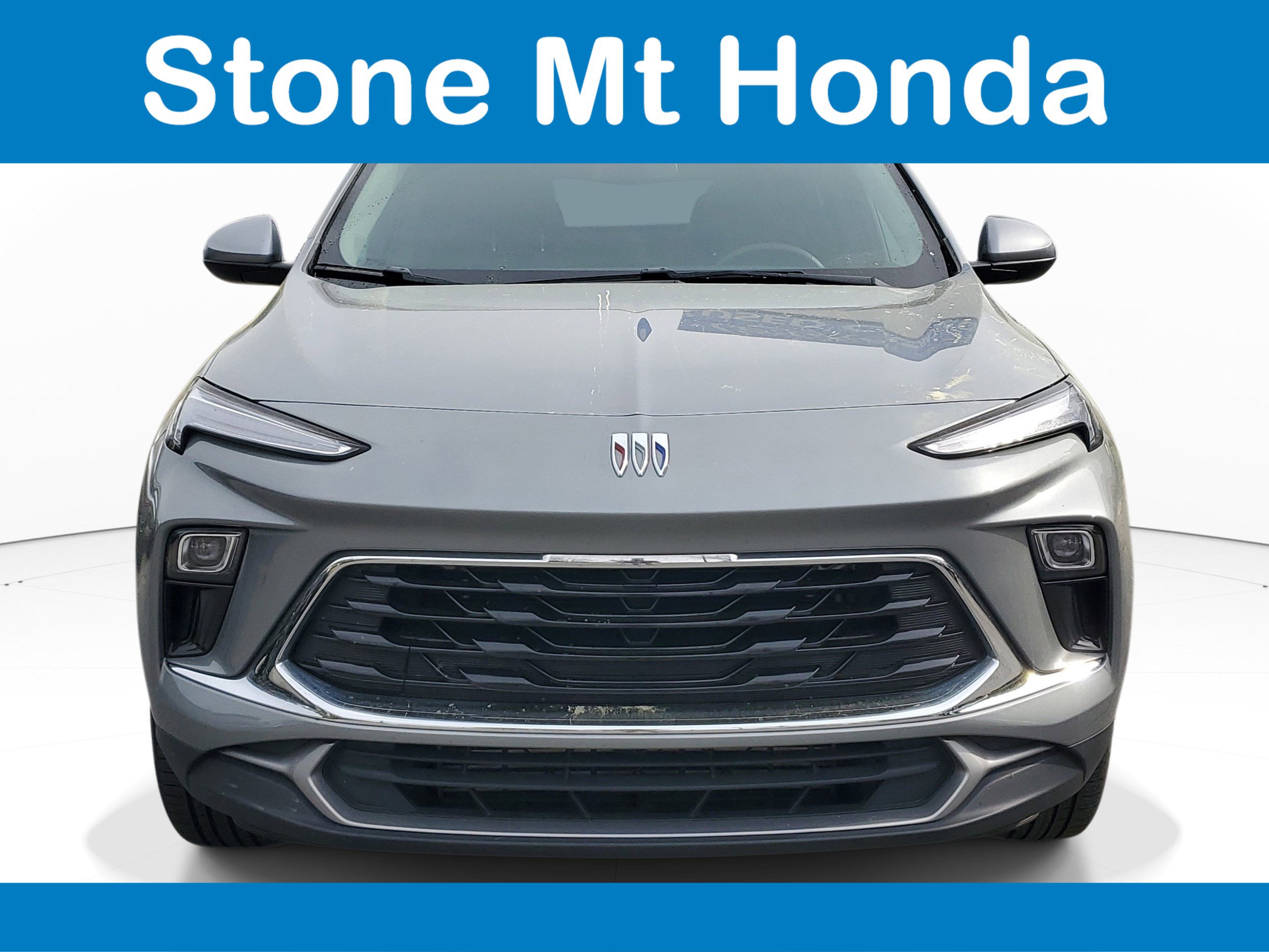 Used 2024 Buick Encore GX Preferred image 2