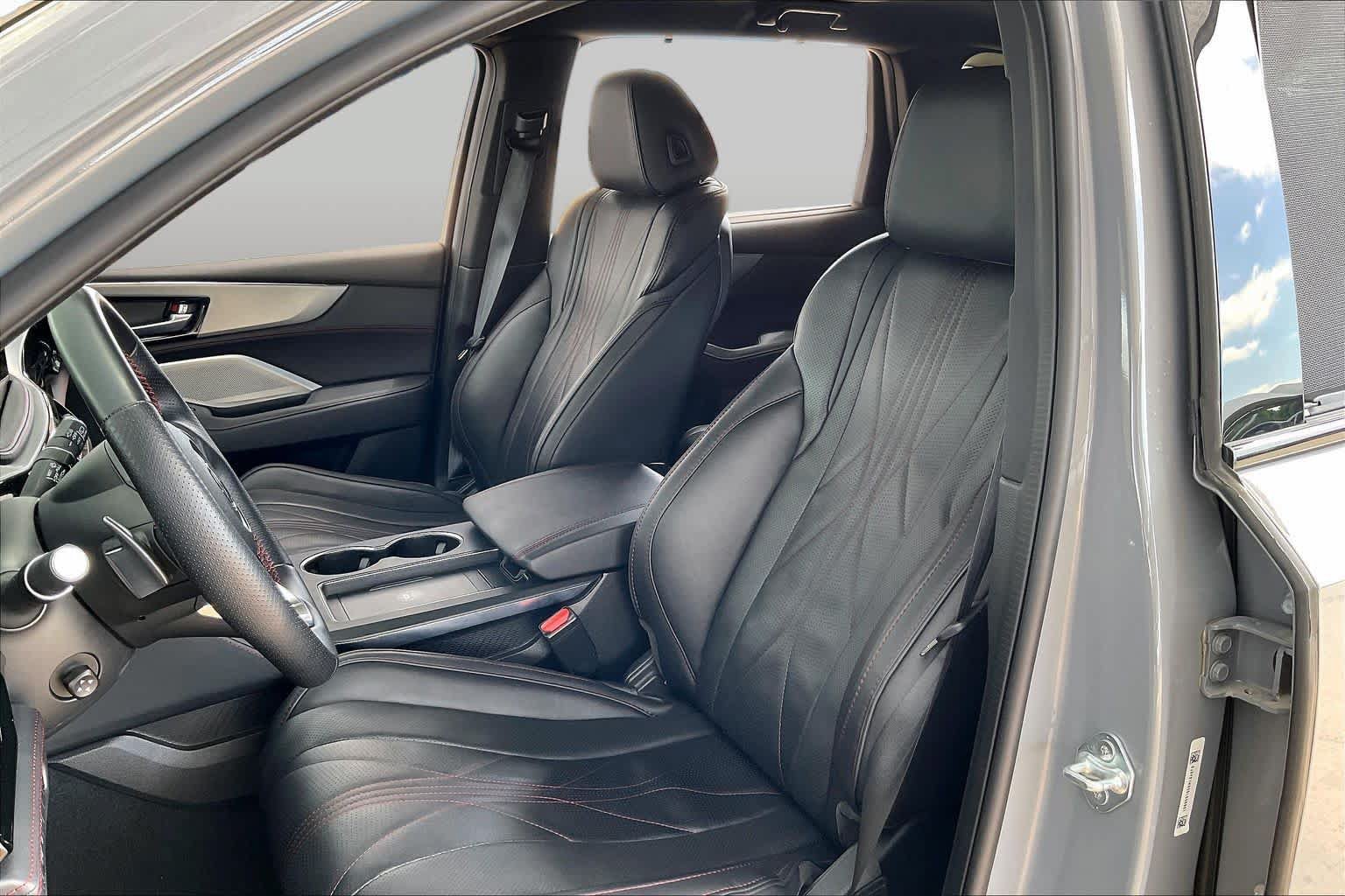 Used 2025 Acura MDX A-Spec AWD/4WD image 9