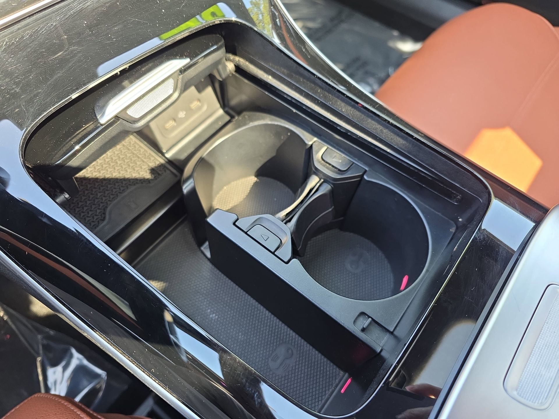 Certified 2025 Mercedes-Benz C 300 4MATIC Sedan image 24