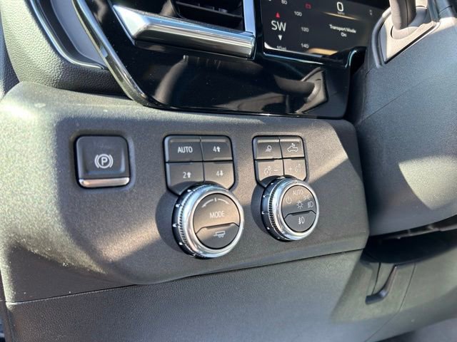 New 2026 GMC Sierra 2500 SLT w/ SLT Convenience Package image 28