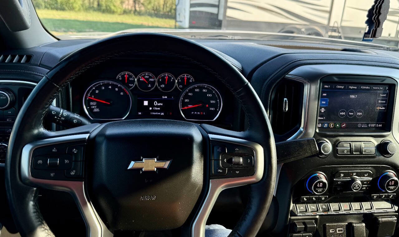 Used 2020 Chevrolet Silverado 1500 LTZ w/ LTZ Texas Edition image 16