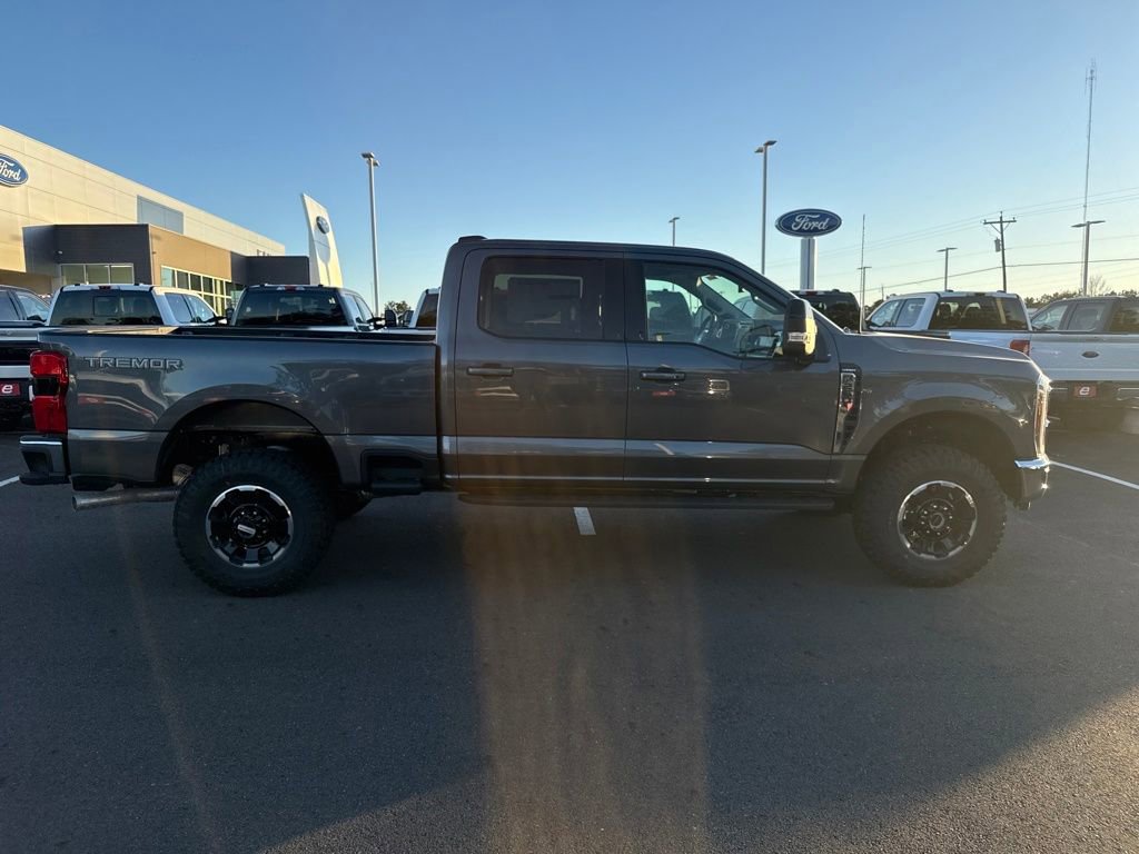 New 2026 Ford F250 Lariat w/ Tremor Off-Road Package image 8