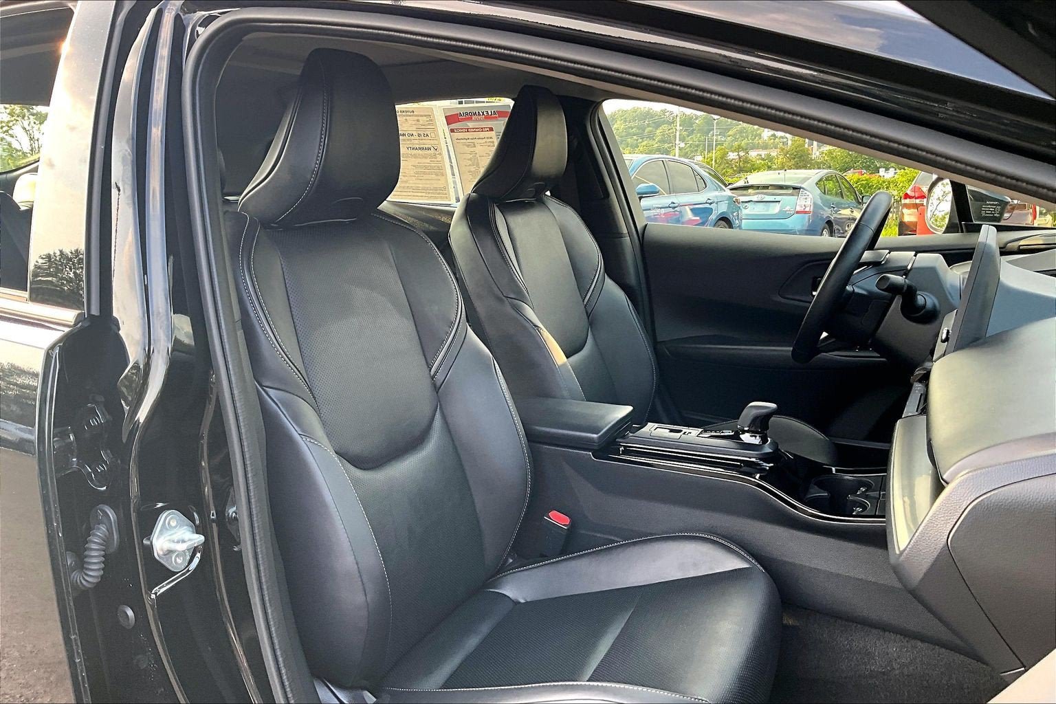 Used 2025 Toyota Prius AWD image 7