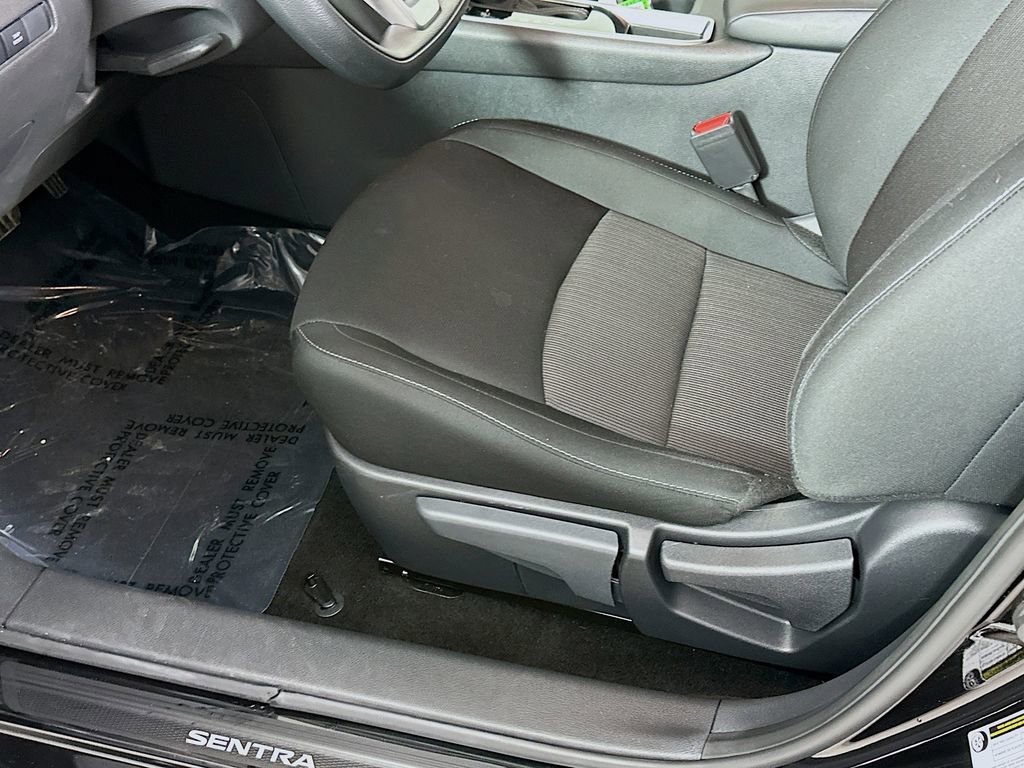 Certified 2024 Nissan Sentra SV FWD image 26