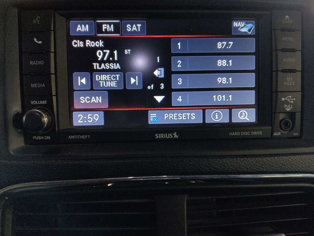 Used 2017 Dodge Grand Caravan GT FWD image 25