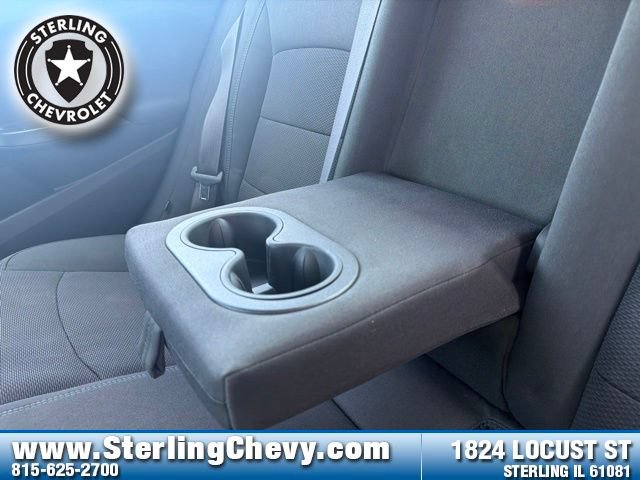 Used 2016 Chevrolet Cruze LT w/ Sun And Sound Package FWD image 24