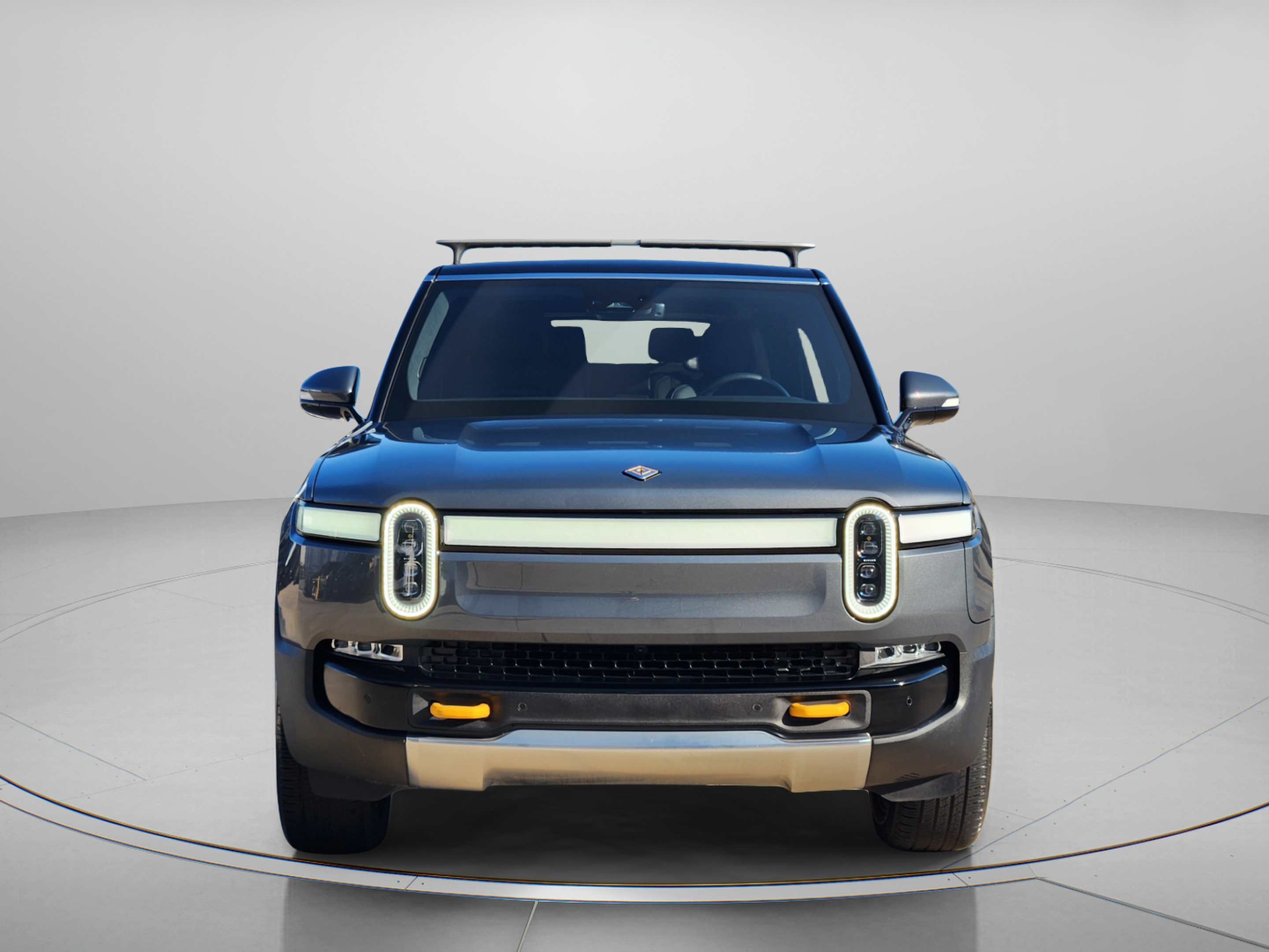 Used 2023 Rivian R1S Adventure Quad AWD/4WD image 6