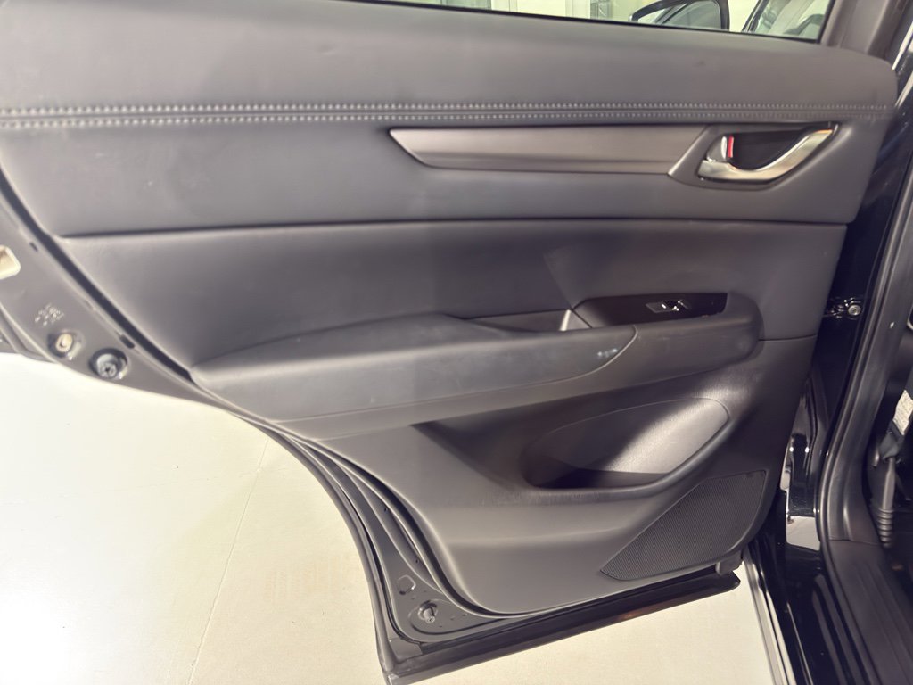 Used 2023 MAZDA CX-5 AWD 2.5 S w/ Preferred Package image 16