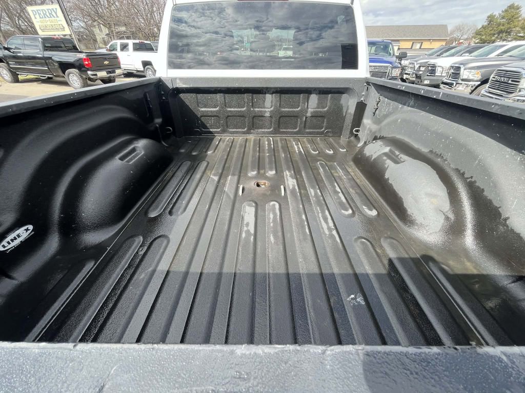 Used 2023 RAM 3500 Tradesman w/ Chrome Appearance Group image 8