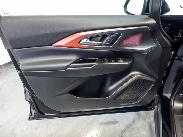 Certified 2024 Chevrolet Equinox EV RS FWD image 26