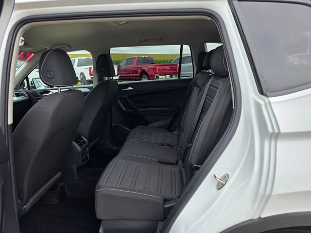 Used 2024 Volkswagen Tiguan S image 31
