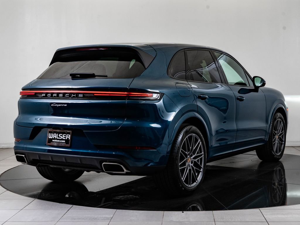 New 2026 Porsche Cayenne image 8
