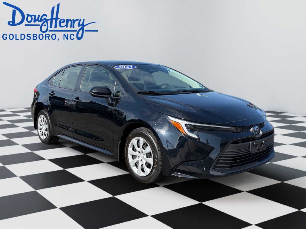 Used 2024 Toyota Corolla LE FWD image 7