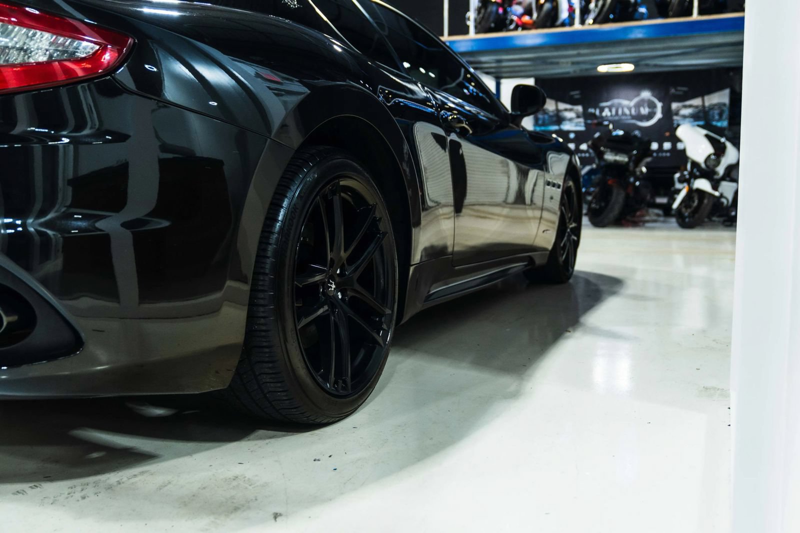 Used 2018 Maserati GranTurismo MC RWD image 7