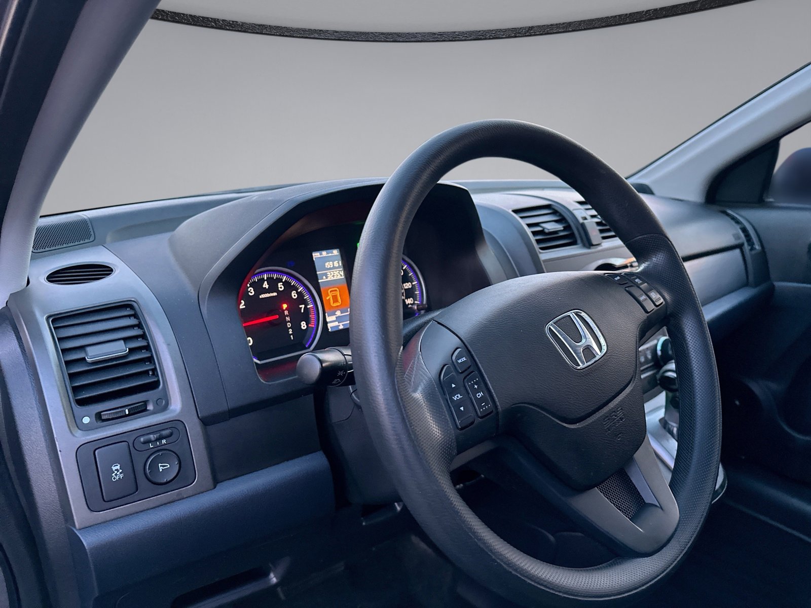 Used 2011 Honda CR-V SE image 18