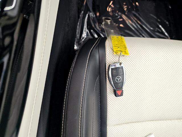 Used 2018 Mercedes-Benz AMG GT Roadster image 28