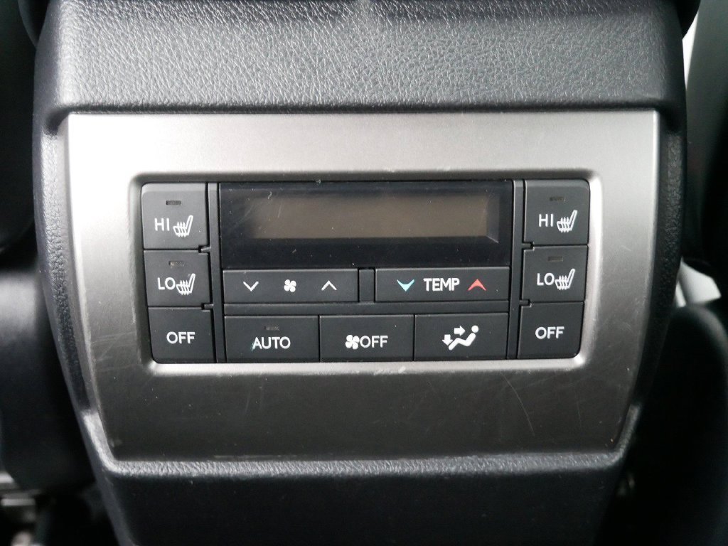 Certified 2022 Lexus GX 460 Premium w/ Premium Package AWD/4WD image 13