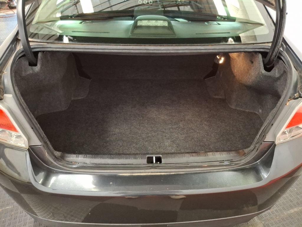 Used 2015 Subaru Impreza 2.0i AWD/4WD image 14