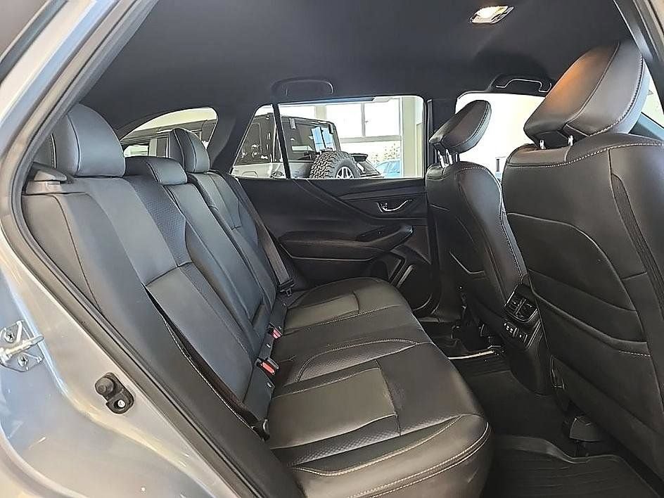 Used 2022 Subaru Outback Wilderness AWD/4WD image 36