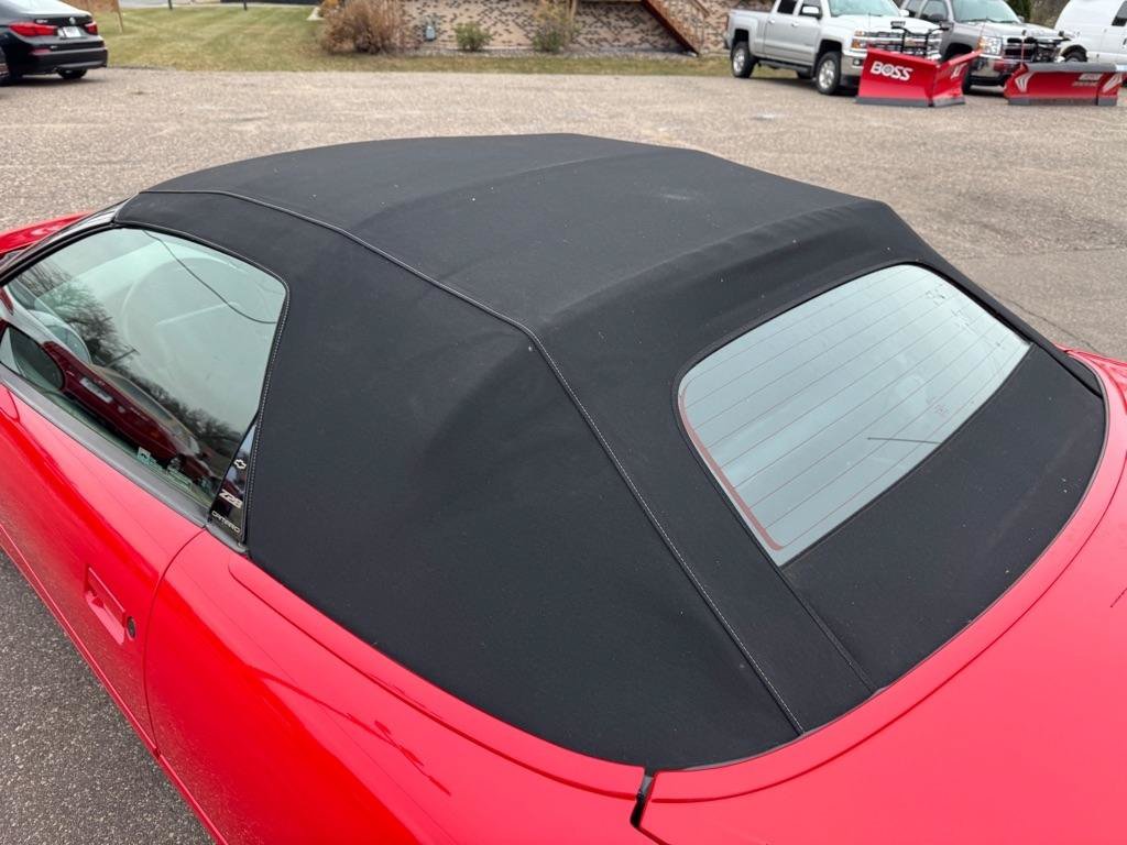 Used 1998 Chevrolet Camaro Z28 RWD image 29
