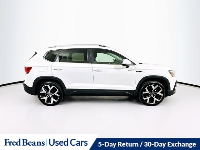 Used 2023 Volkswagen Taos SEL AWD/4WD image 8