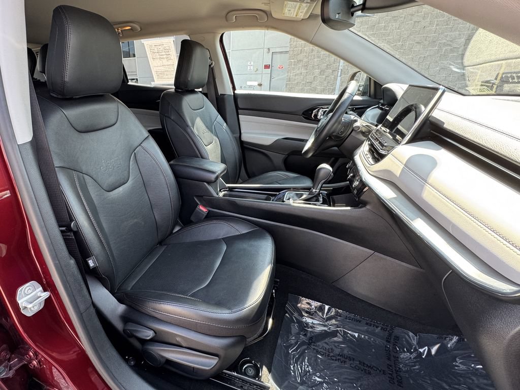 Used 2022 Jeep Compass Limited AWD/4WD image 38