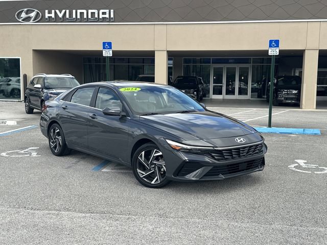 Certified 2024 Hyundai Elantra Limited image 1