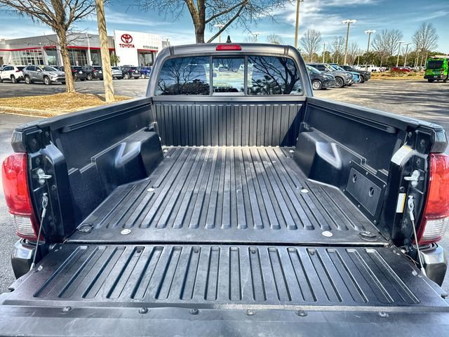 Used 2023 Toyota Tacoma SR5 w/ Technology Package image 31