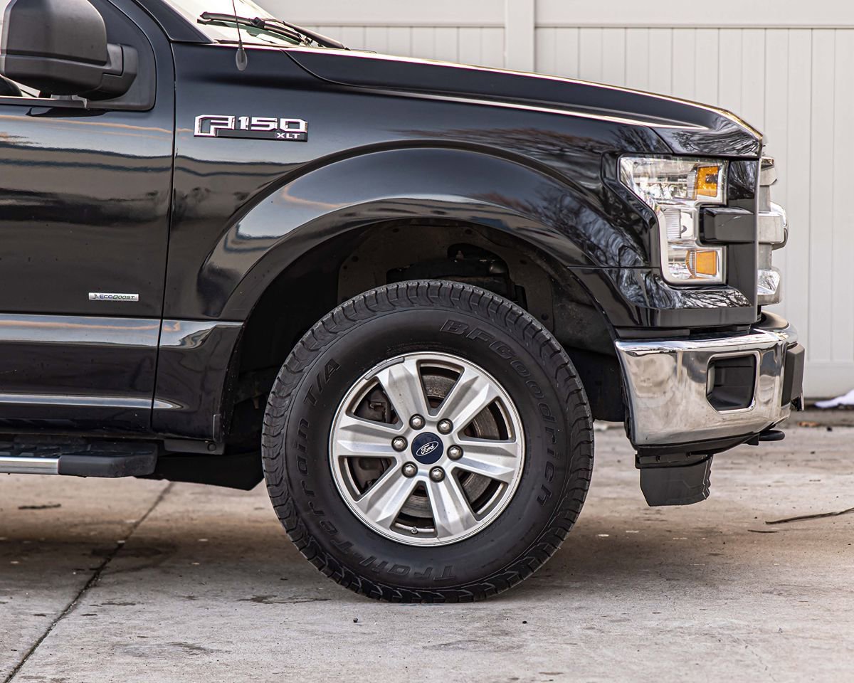 Used 2015 Ford F150 XLT AWD/4WD image 11
